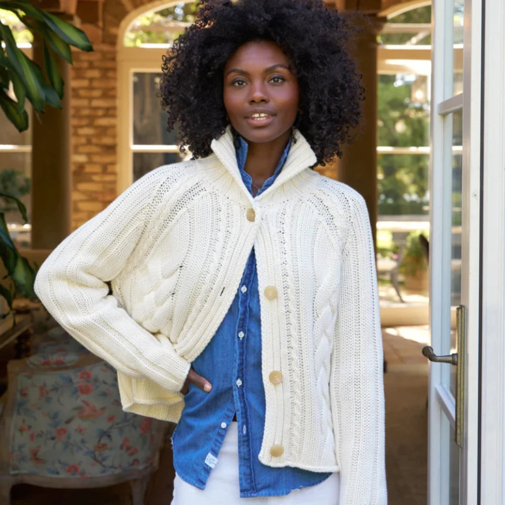 Frank & Eileen collection at Riada Concept, Woollahra – elegant shirts, dresses, and wardrobe essentials crafted in California.