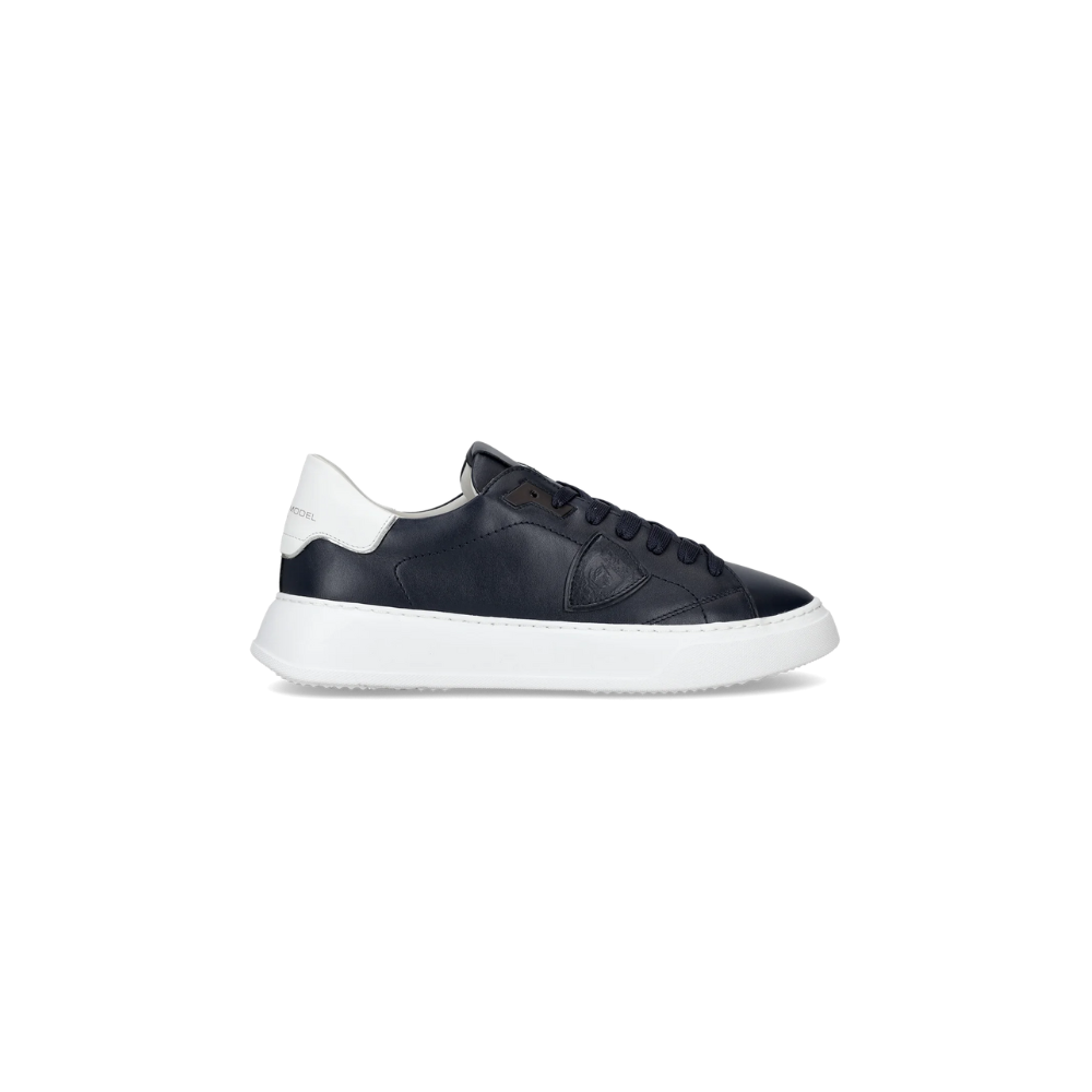 Temple Low-Top Sneakers in Leather in Blue