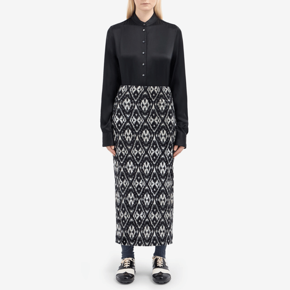 Pierre-Louis Mascia Ranat Velvet Pencil Skirt in Black Ikat Diamond Shop PIERRE LOUIS MASCIA designer fashion online or in-store at Riada Concept, Sydney’s high-end fashion boutique in Australia.