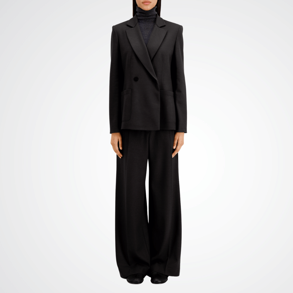 Harris Wharf London Tailored Hip Length Double-Breasted Padded-Shoulder Blazer in Black HARRIS WHARF LONDON Designer fashion shop online and in store High End fashion boutique Sydney Australia Riada Concept