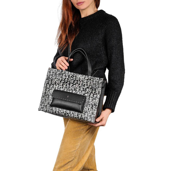 Shopping Pocket M Omino Stand Out bag in Nero