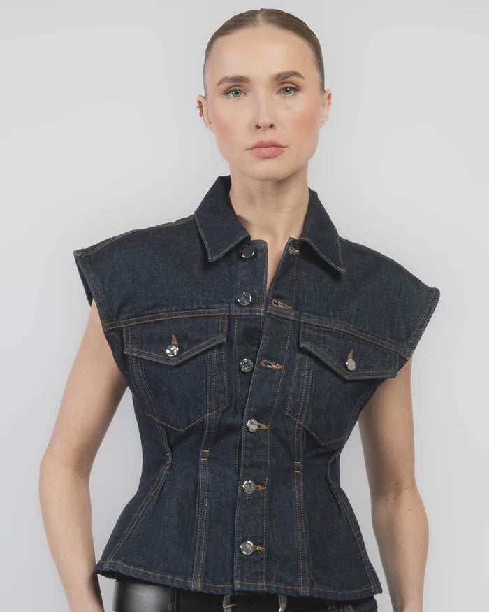 THE NIPPED VEST IN RINSE
