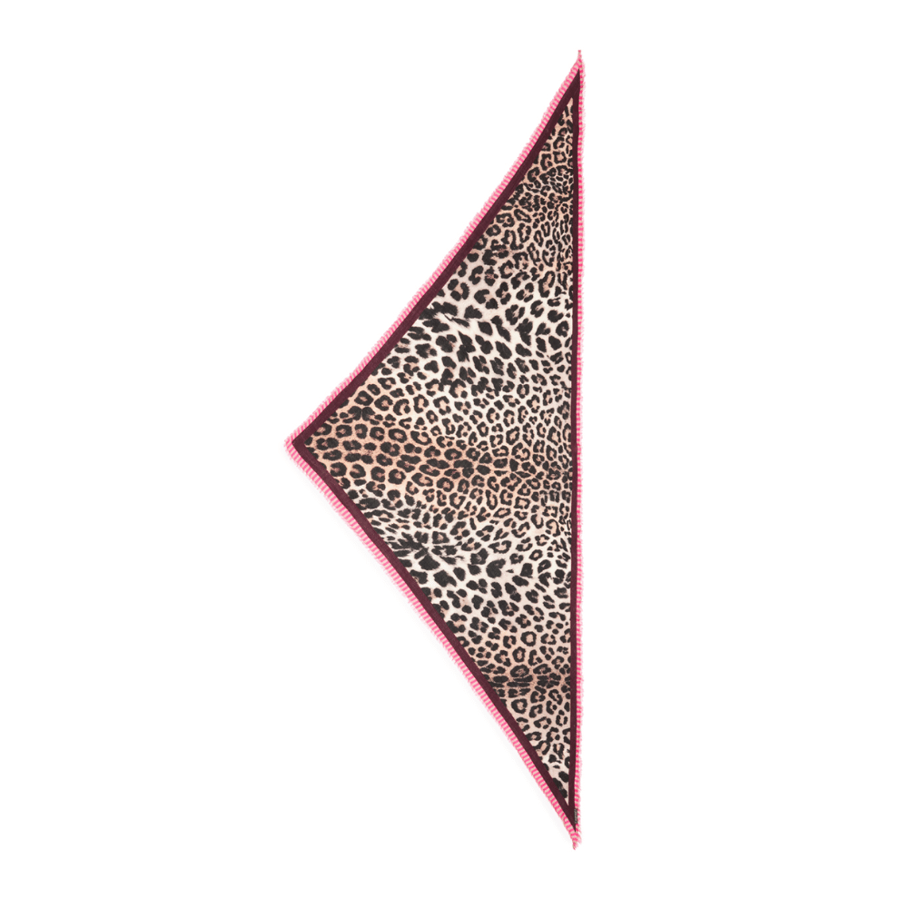 Faliero Sarti Foulard Triangle Scarf in Animal Print Shop the latest Faliero Sarti Scarves collections; printed, stylish scarfs in luxe fabrics made in Italy. Shop online & in store at Riada Concept.