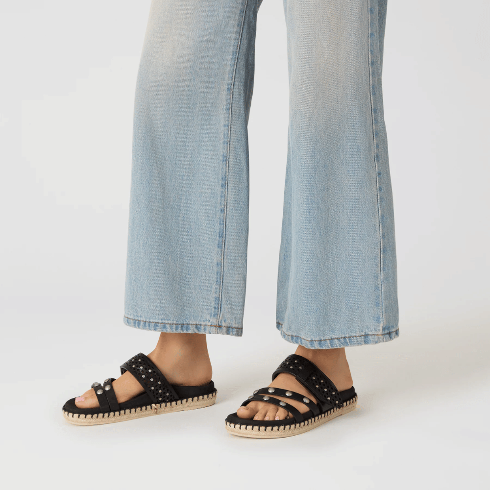 Henry Beguelin Studded Leather Slide Sandals in Nero – International designer fashion boutique Australia Riada Concept Woollahra
