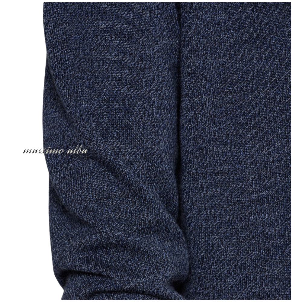 Larry Round Neck Sweater in Marine