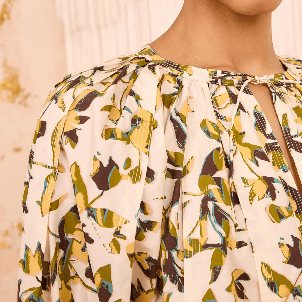 Ulla Johnson Loli Short Sleeve Blouse in Lucent – luxury cotton floral blouse with puff sleeves, Available instore and online at Riada Concept, Woollahra — Sydney’s destination for a curated selection of international luxury brands