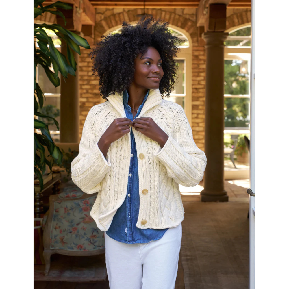 Mini Cotswolds Cropped Cable Knit Cardigan in Ivory