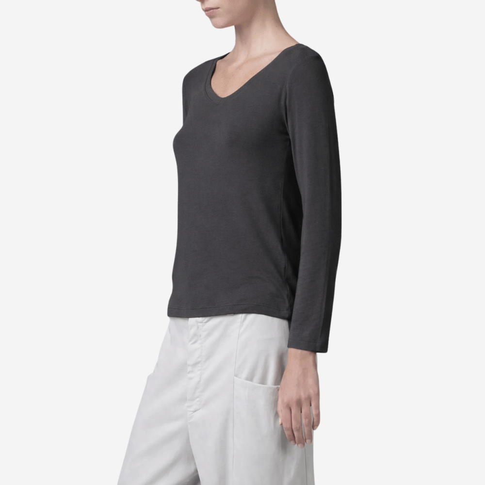 Transit Par Such Modal V-Neck Long-Sleeve Top in Anthracite – International designer fashion boutique Australia Riada Concept Woollahra 1016.CFDTRBI180.13