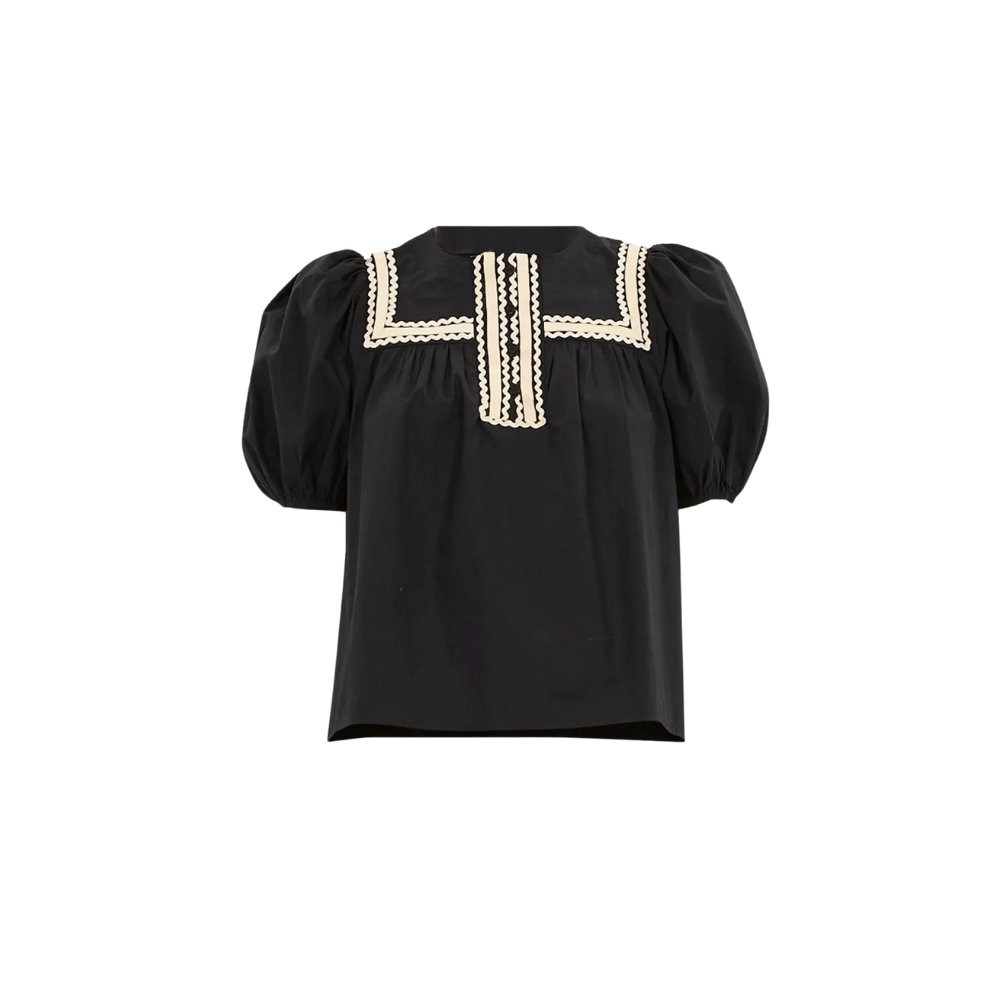 Ulla Johnson Lia Puff Sleeve Top in Noir - sculpted short puff sleeve top with lace trim. Available instore and online at Riada Concept, Woollahra — Sydney’s destination for a curated selection of international luxury brands