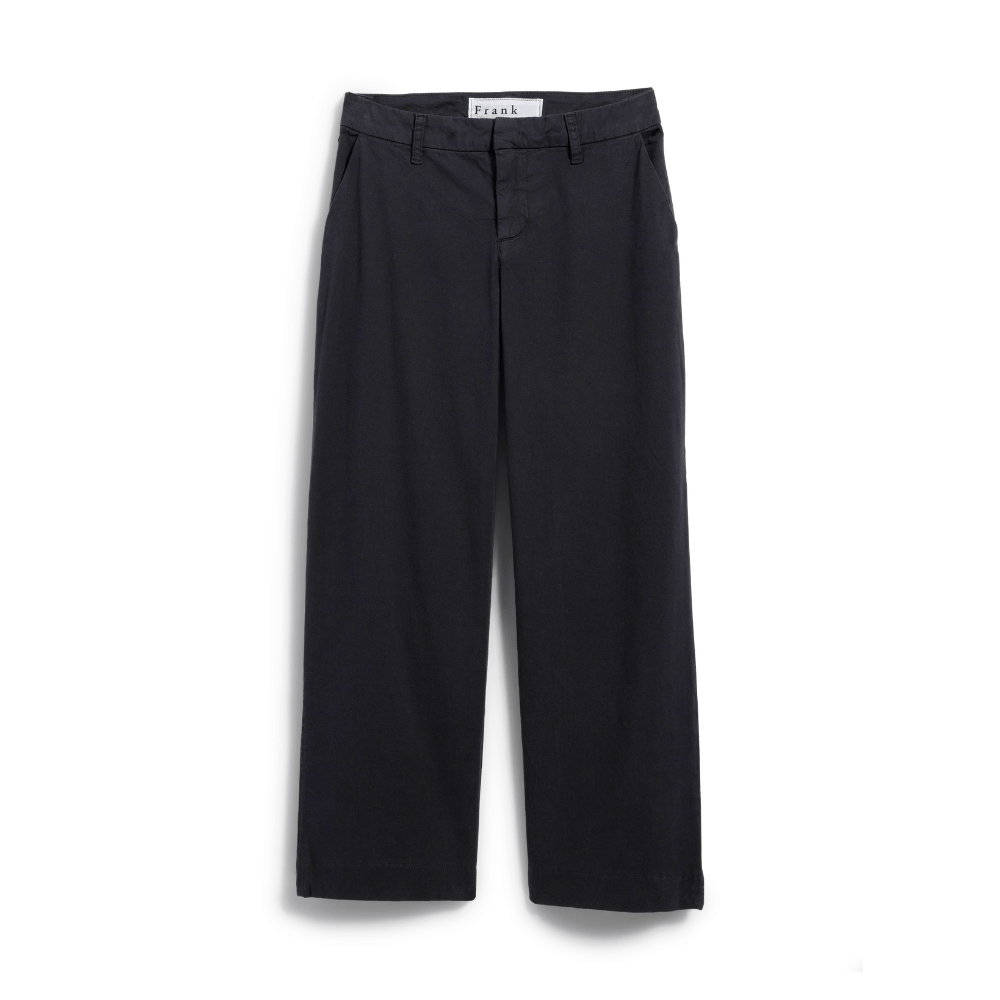 Frank & Eileen Westport Wide-Leg Chino in Washed Black Shop Frank & Eileen online in Australia at Riada Concept – official stockist of Frank & Eileen shirts, dresses, and linen pants. Discover timeless, premium women's fashion with fast shipping from Sydney.
