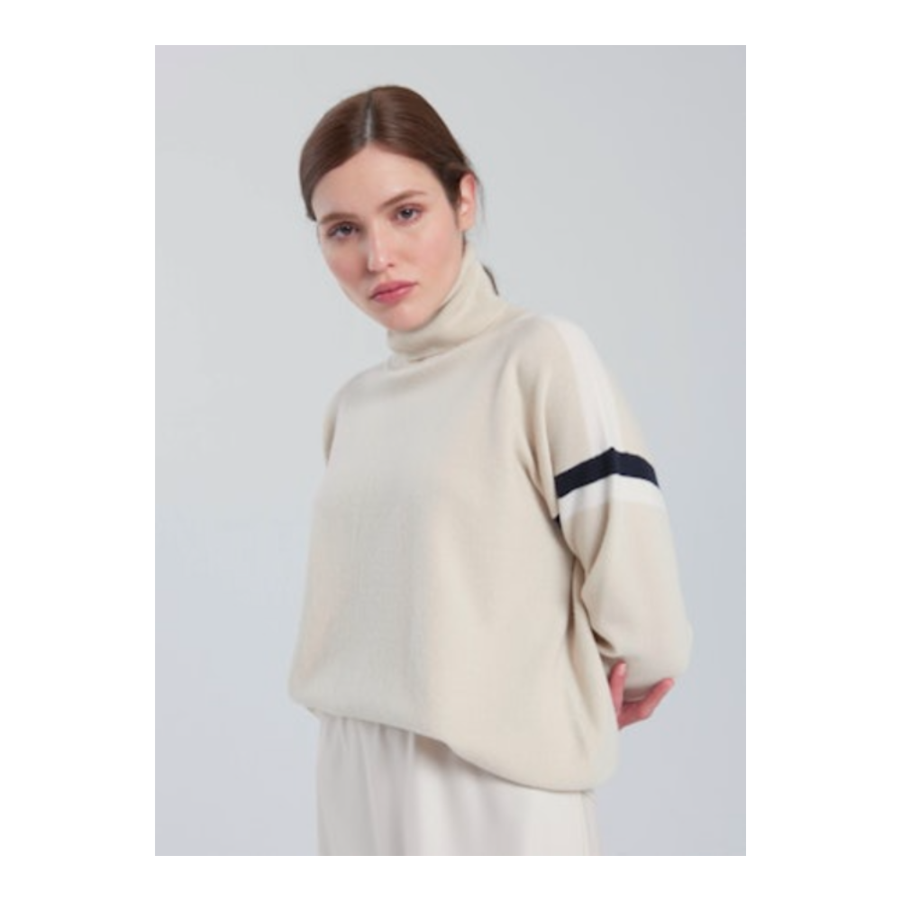 Knit Turtleneck in Beige White and Blue