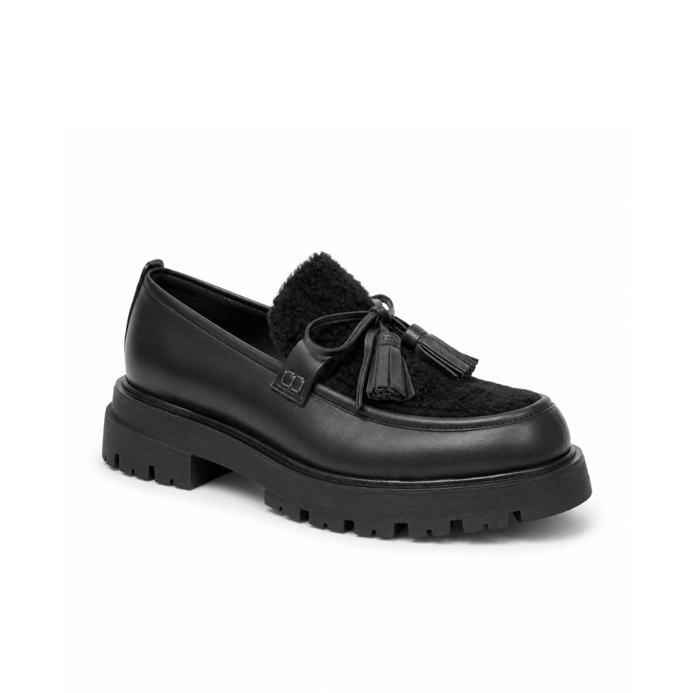 Henry Beguelin Olivia Shearling Loafer in Nero - Shop the latest Henry Beguelin leather goods collection; handcrafted Italian bags and accessories. Shop online and in-store at Riada Concept.