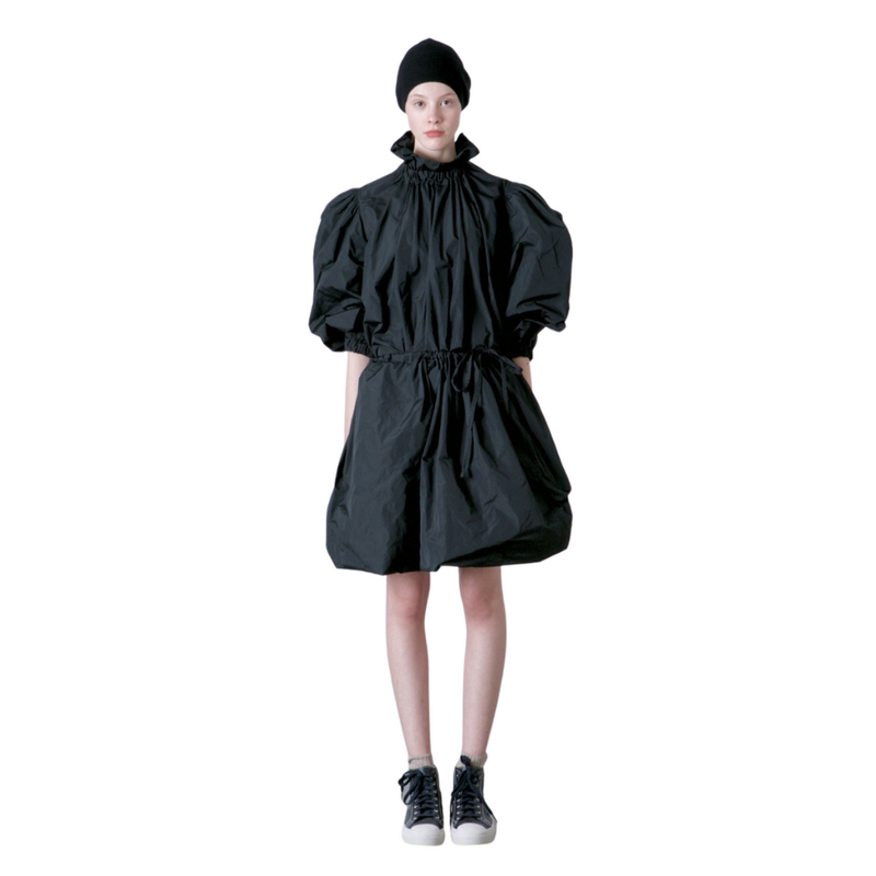 Devil Pota dress in black