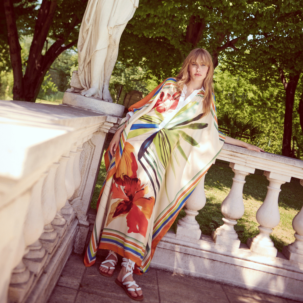 Sara Roka Kafka Silk Caftan in Multicolour Hibiscus Print – International designer fashion boutique Australia Riada Concept Woollahra