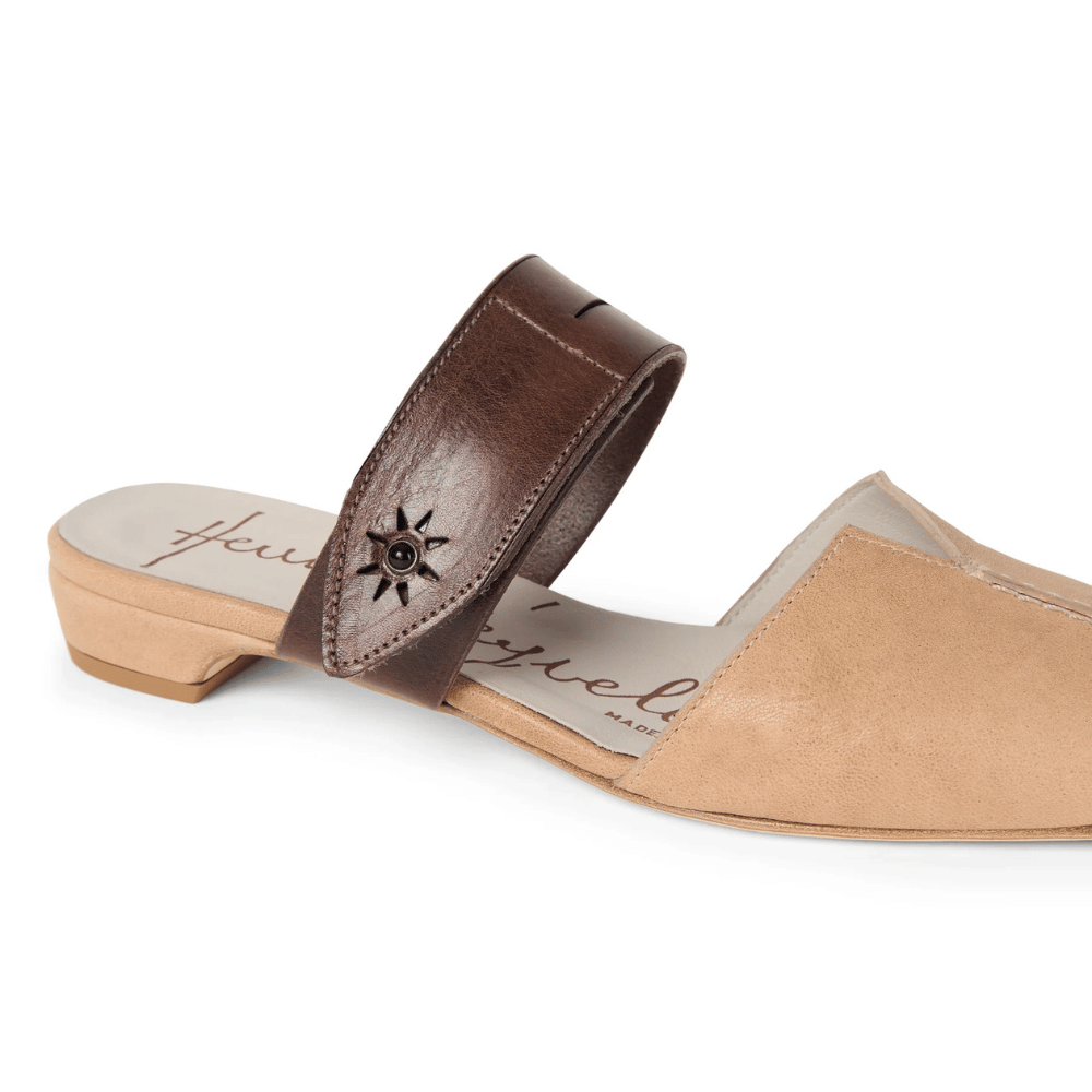 Henry Beguelin Closed-Toe Leather Mule in Camel