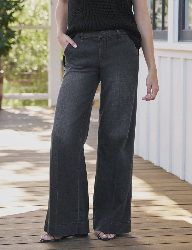 Frank & Eileen West Village NYC Wide-Leg Trouser Jean in Washed Black