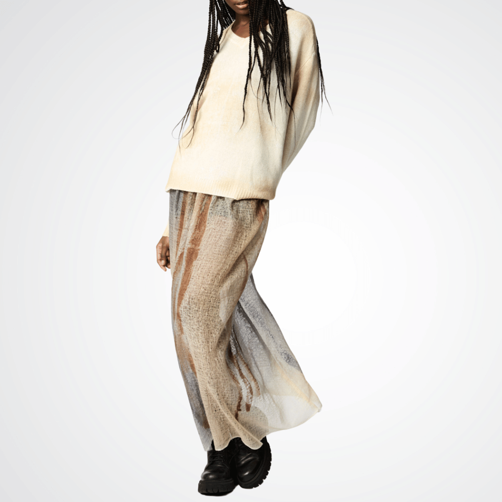 Avant Toi Relaxed Fit Cashmere V-Neck Pullover Sweater in Beige and Cream Marble 224WD1103CASV-M Avant Toi Luxury knitwear stockist Australia Riada Concept online Sydney Designer fashion shop online and in store High End fashion boutique Sydney Australia Riada Concept