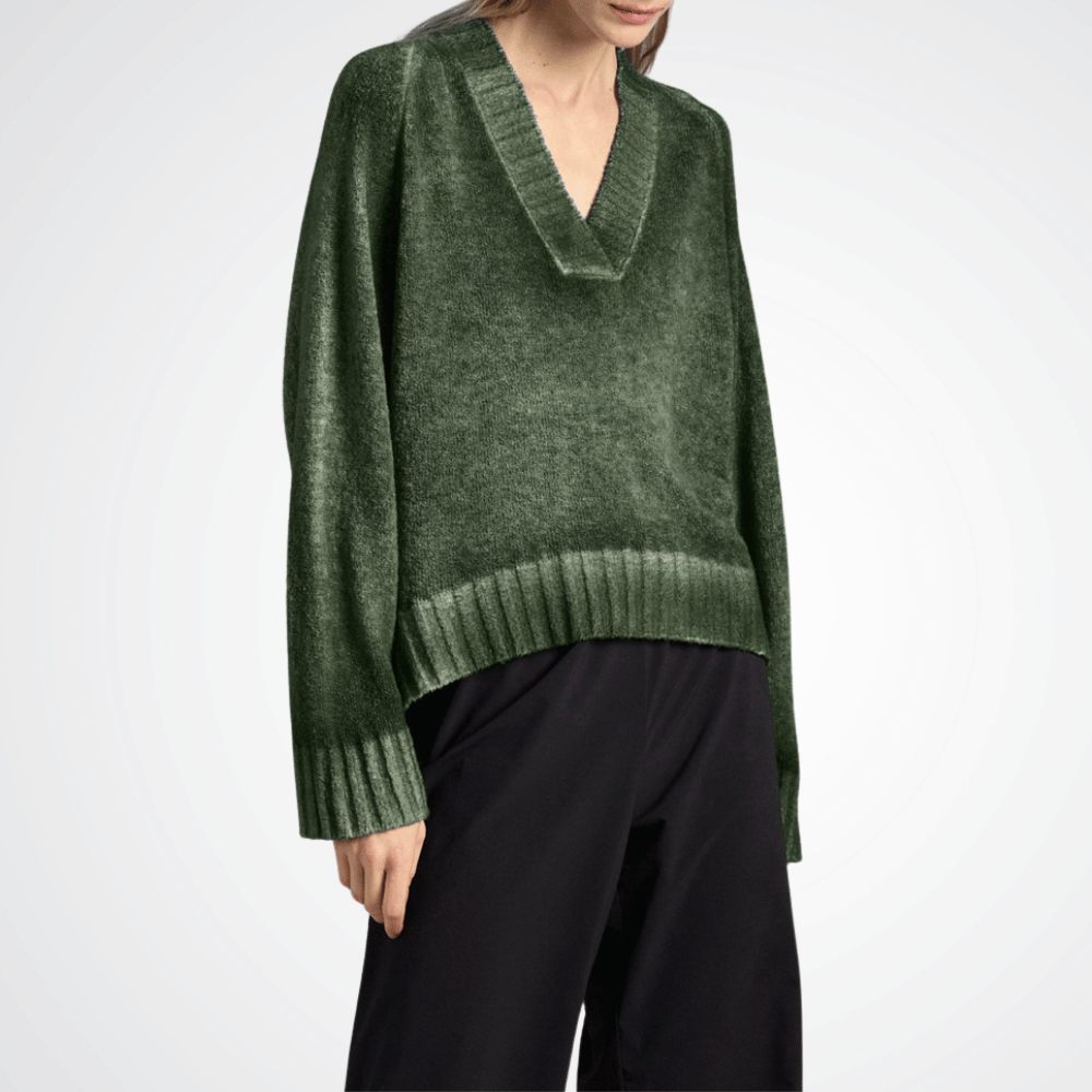 Avant Toi Hand-Painted Minibouclé V-Neck Sweater in Brugheria Green – International Designer Fashion Boutique Australia Riada Concept Woollahra