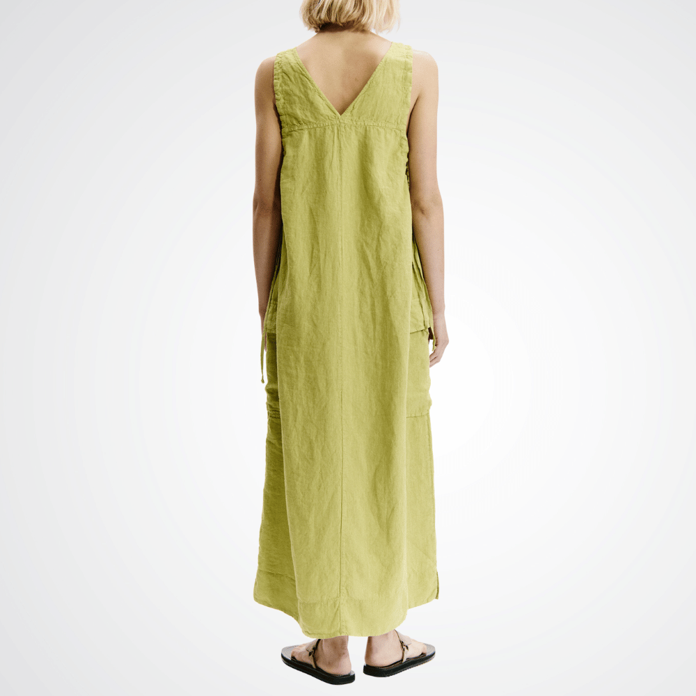 The Transit Par Such Linen Cargo Dress in Lime features a scoop neckline, deep armholes, and adjustable side drawstrings. Transit Par Such at Riada Concept Designer fashion shop online and in store High End fashion boutique Sydney Australia Riada Concept
