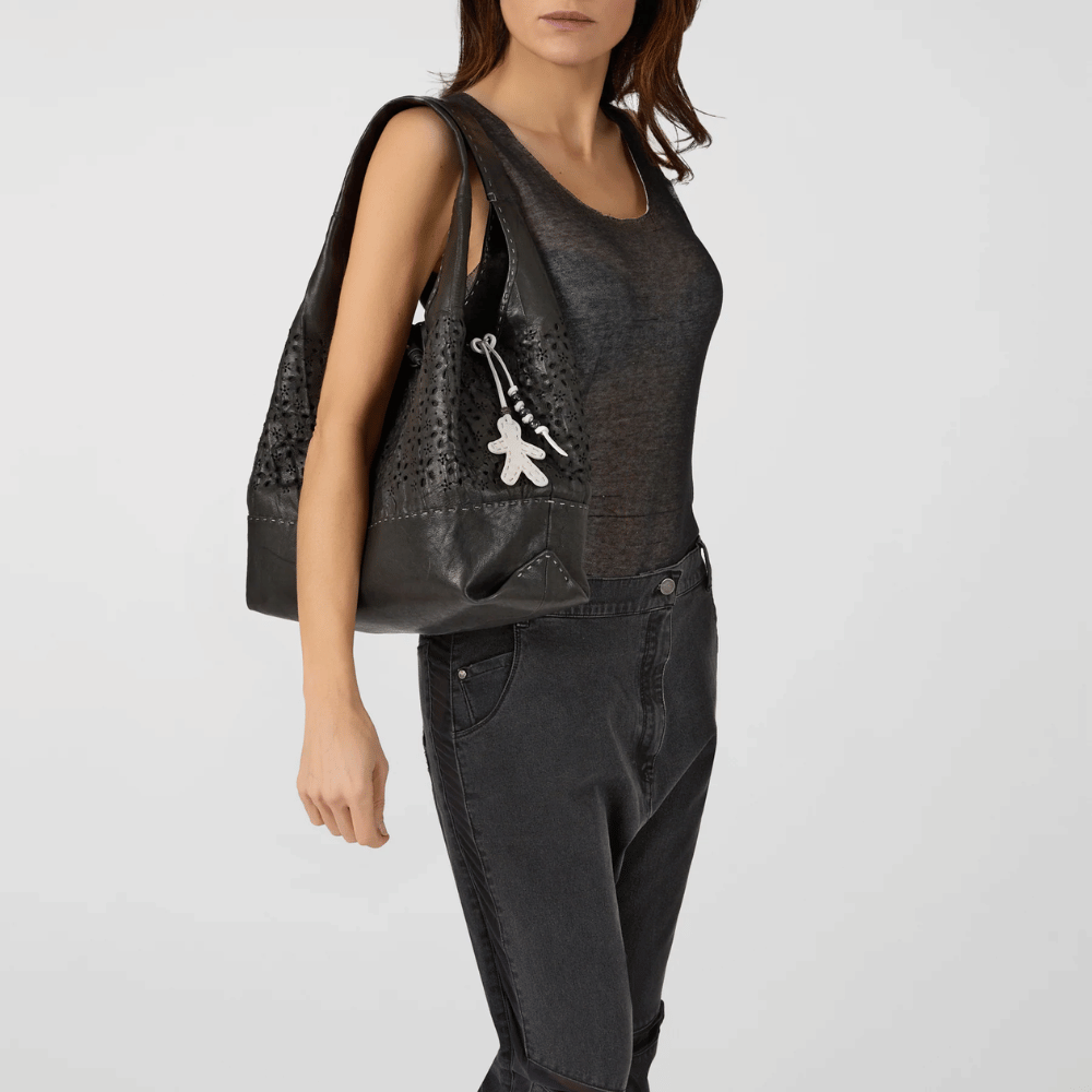 Henry Beguelin Canotta Alamaro L Baku Bag in Nero