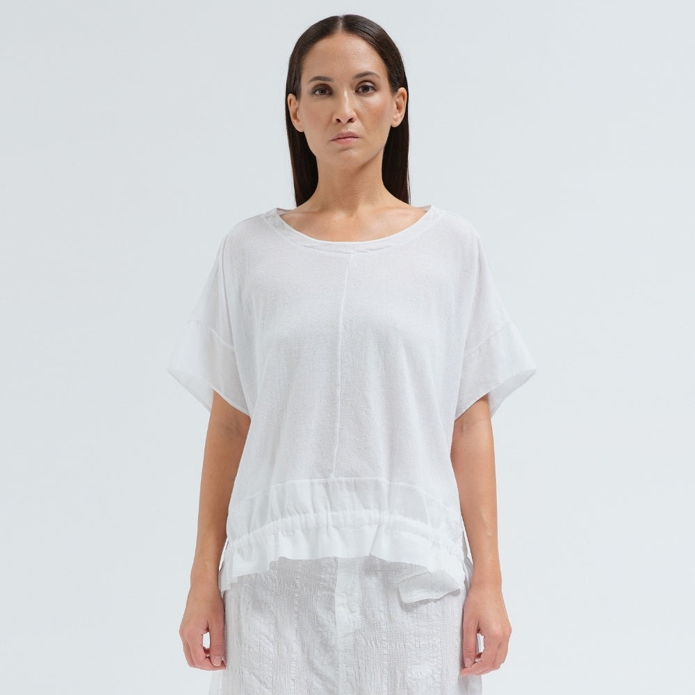 An oversized white T-shirt by Transit Par Such in crepe cotton jersey, with dropped shoulders and a cotton muslin hem band with a drawstring - front view