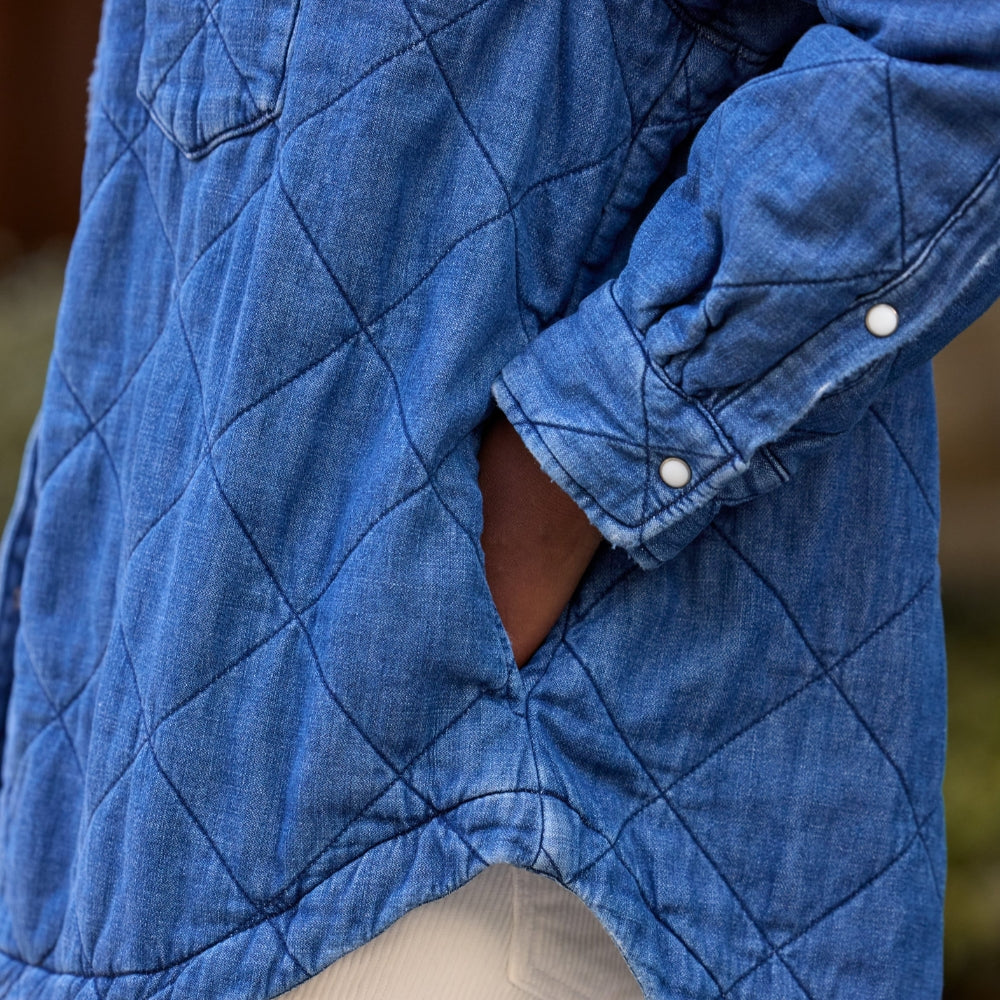 Frank & Eileen Eileen Quilted Shirt Jacket in distressed indigo diamond-quilted denim - close-up pocket detail