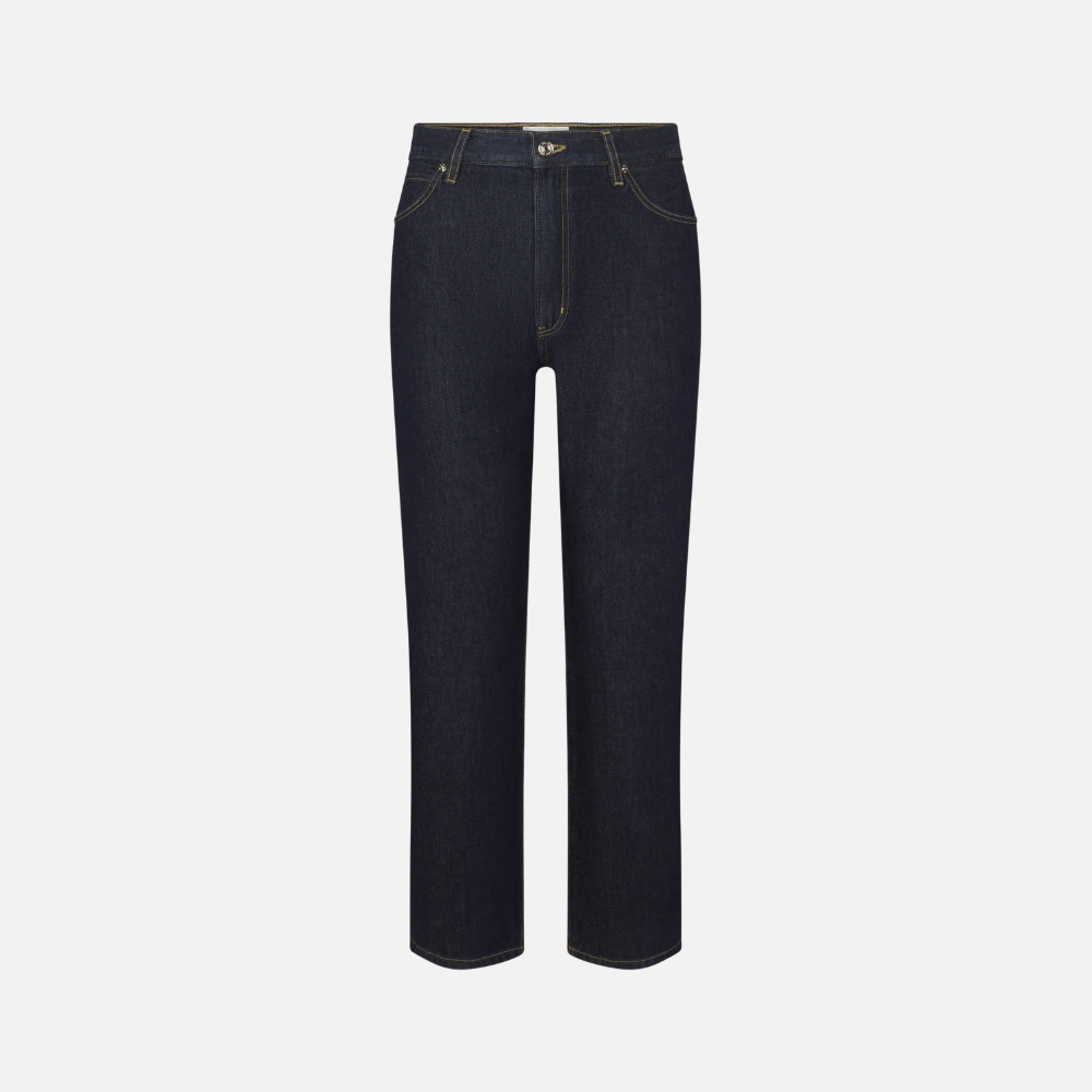 FRAME The Hang Jeans in Rinse at Riada Concept. Mid-rise ankle-length straight jeans in rigid regenerative cotton denim