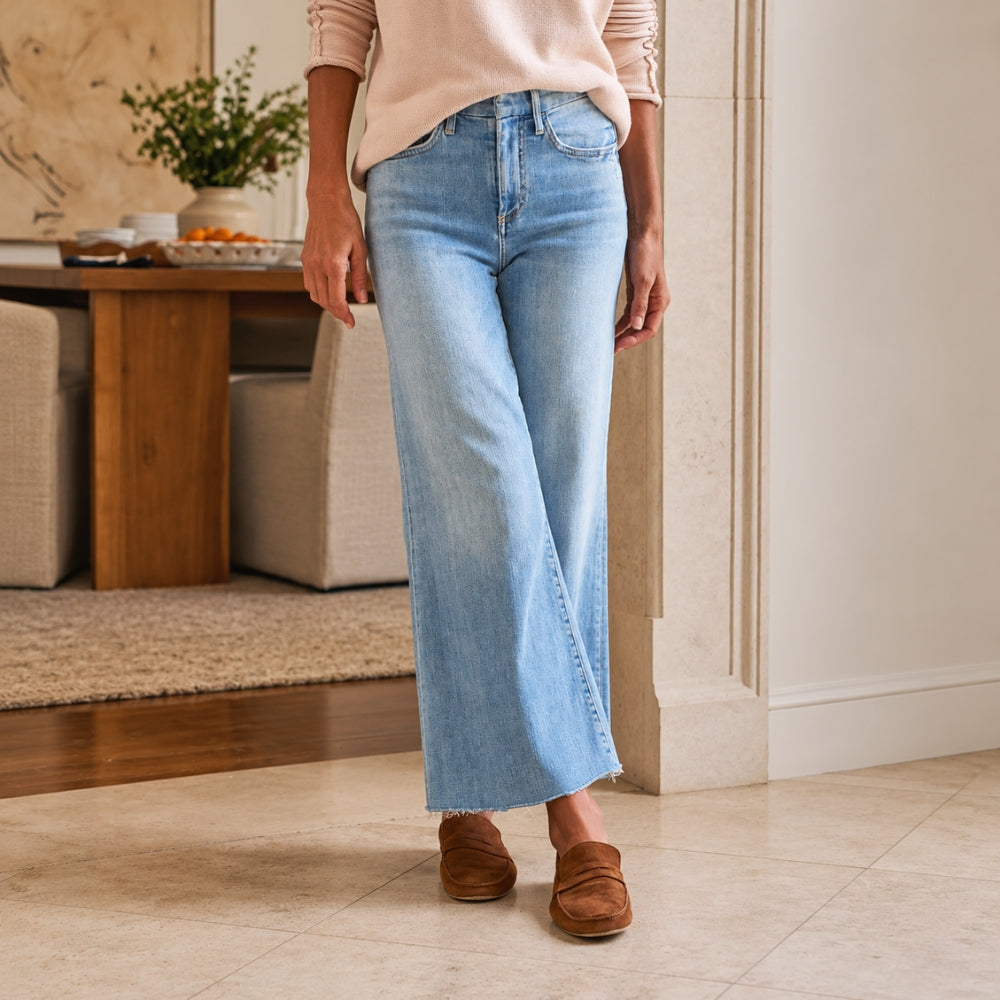 Frank & Eileen Galway Wide-Leg Jean in Faded Blue – International designer fashion boutique Australia Riada Concept Woollahra