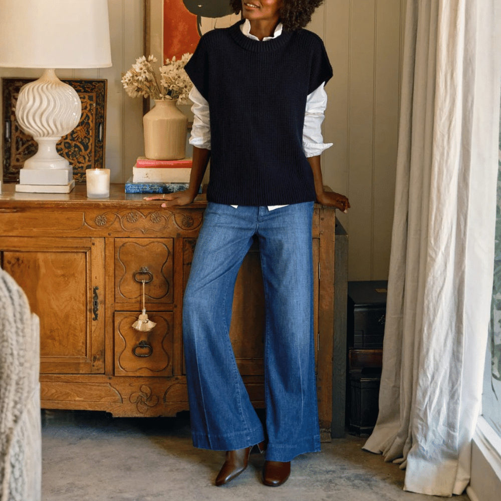 Frank & Eileen Montecito Sweater Vest in Navy Shop Frank & Eileen online in Australia at Riada Concept – official stockist of Frank & Eileen shirts, dresses, and linen pants. Discover timeless, premium women's fashion with fast shipping from Sydney.