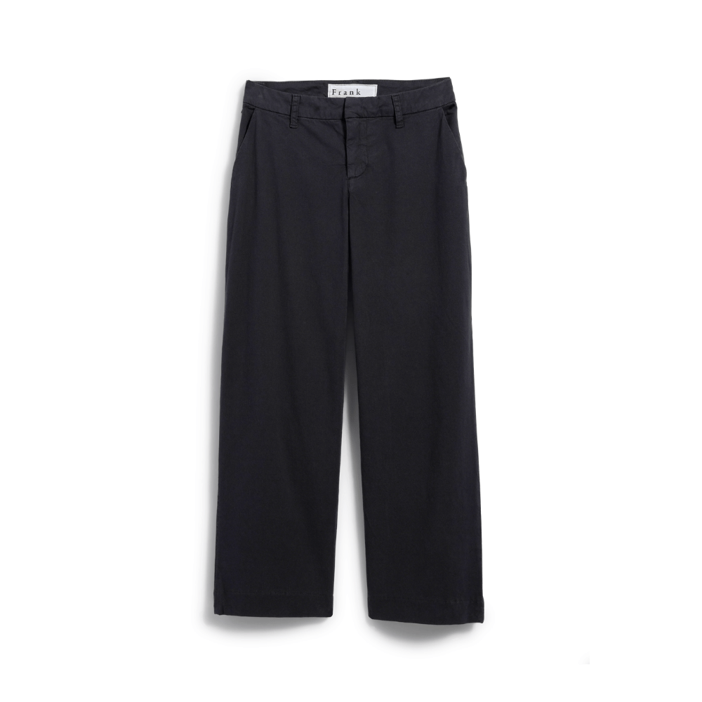 Frank & Eileen Westport Wide-Leg Chino in Washed Black Shop Frank & Eileen online in Australia at Riada Concept – official stockist of Frank & Eileen shirts, dresses, and linen pants. Discover timeless, premium women's fashion with fast shipping from Sydney.