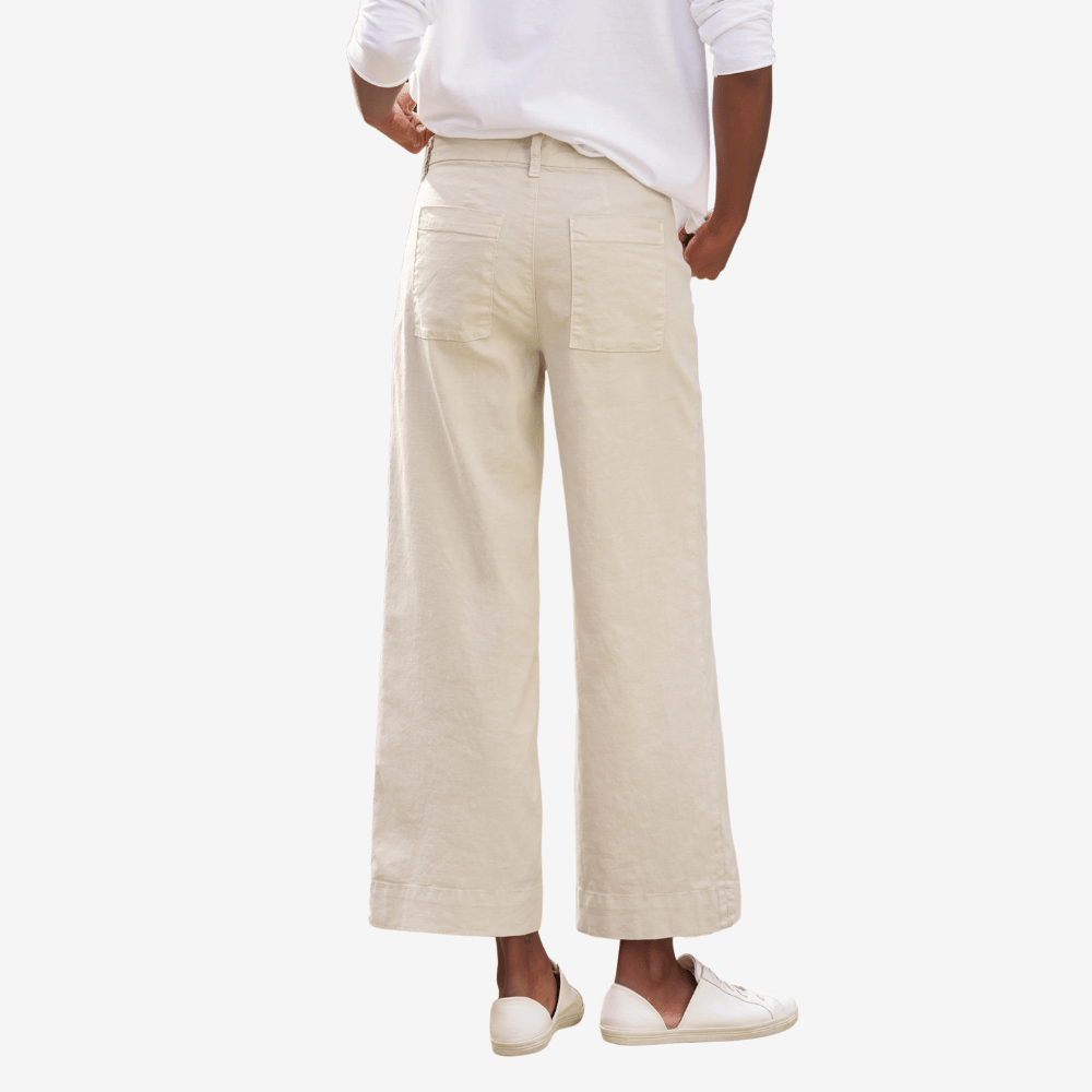 Frank & Eileen Wexford Wide-Leg Linen Pant in Cement Shop Frank & Eileen online in Australia at Riada Concept – official stockist of Frank & Eileen shirts, dresses, and linen pants. Discover timeless, premium women's fashion with fast shipping from Sydney.