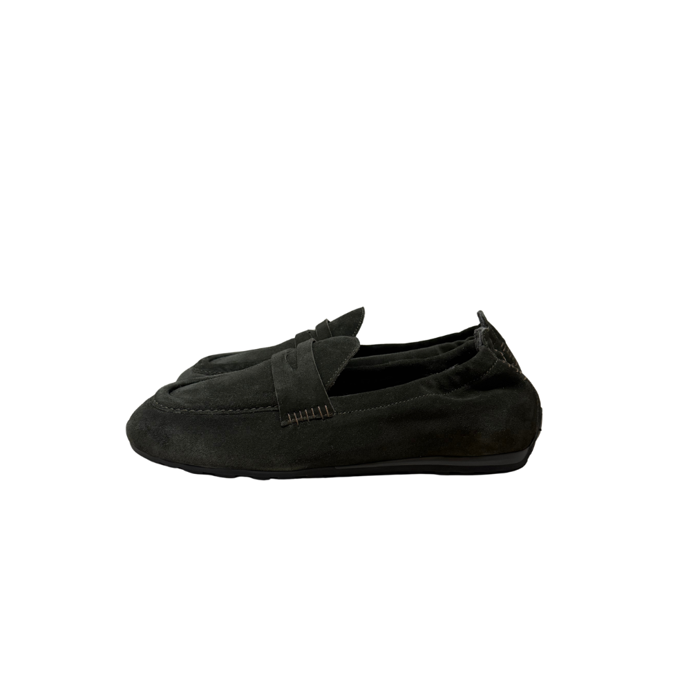 Katerina Softy Leather Moccasin Loafer in Oliva