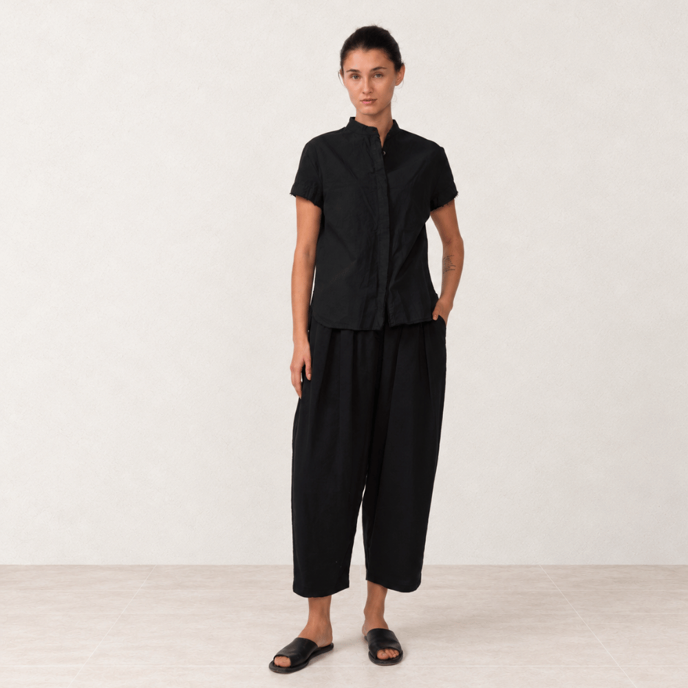 Hannoh Wessel SAVANNAH Raw-Edge Cotton Shirt in Black