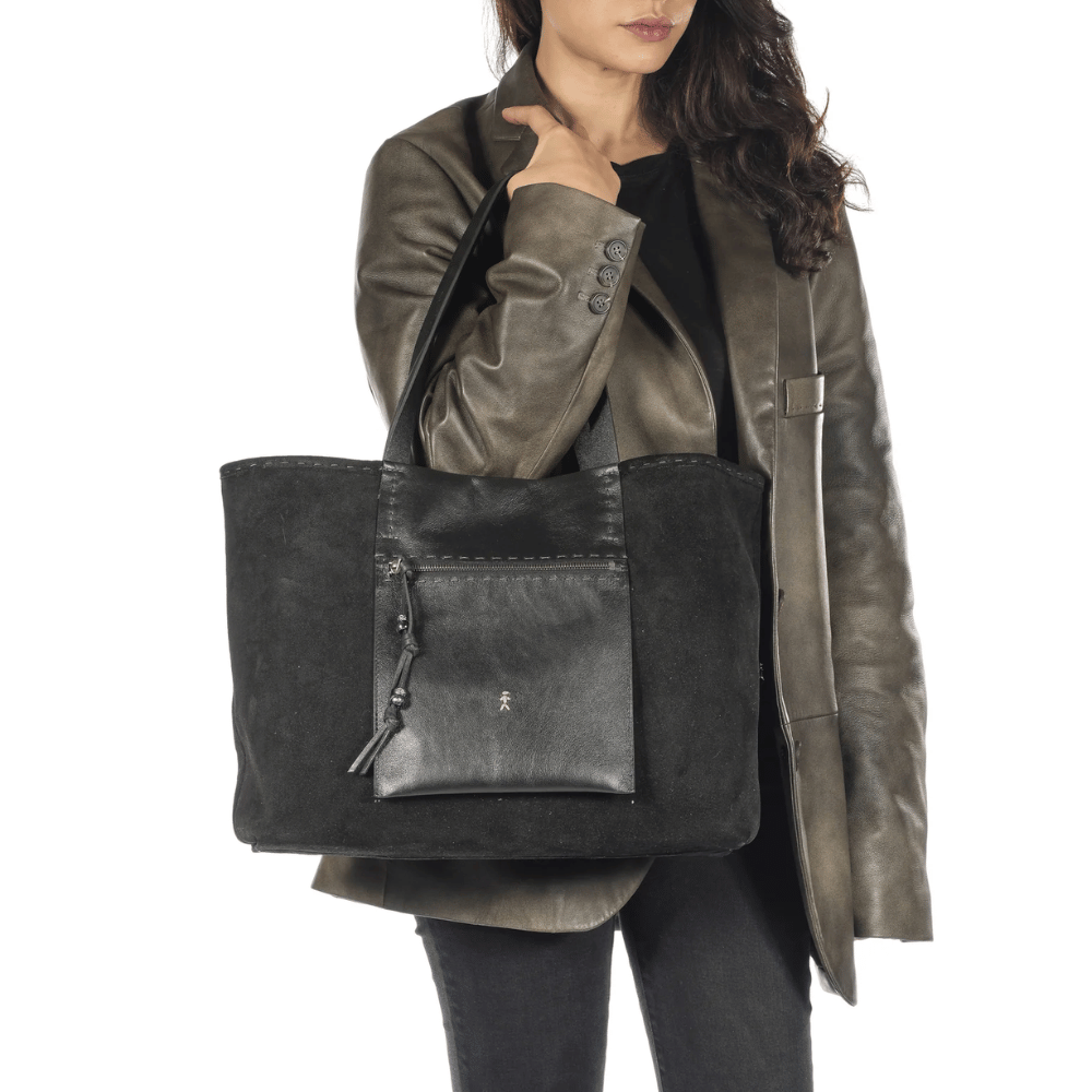Henry Beguelin Isa Pocket Large Camoscio and Norton Leather Shoulder Bag in Black HENRY BEGUELIN Designer fashion handbags shop online and in store High End fashion boutique Sydney Australia Riada Concept