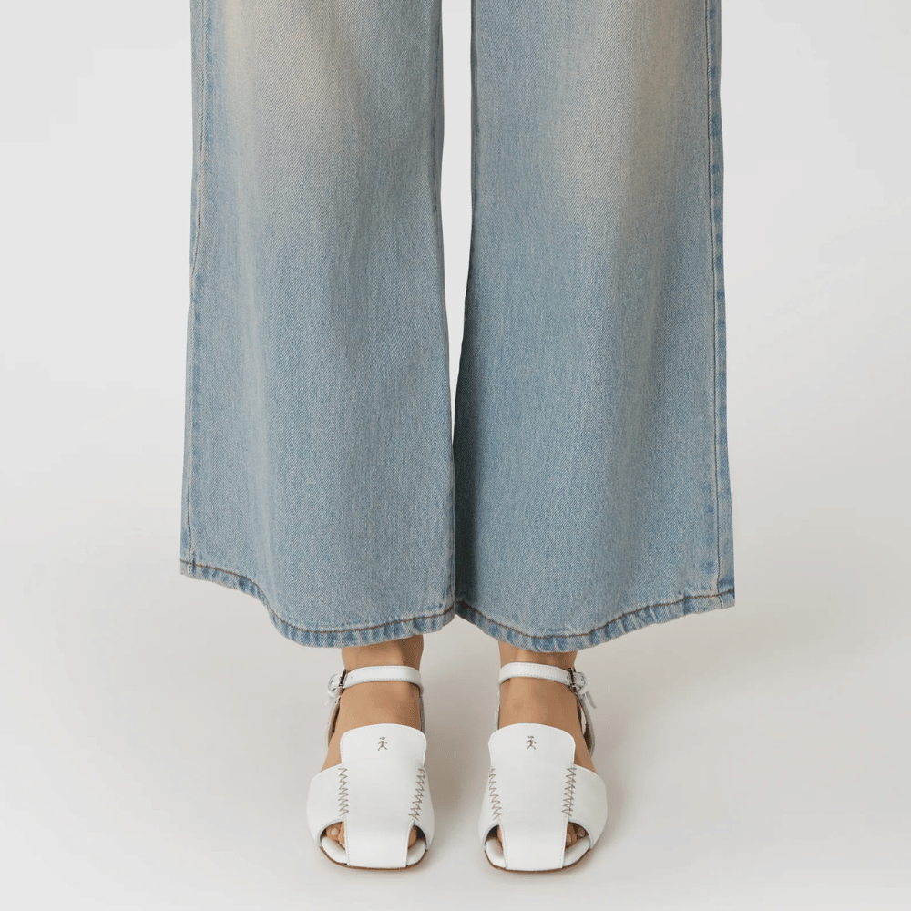 Henry Beguelin Mousse Leather Ballerina Sandal in Bianco – International designer fashion boutique Australia Riada Concept Woollahra