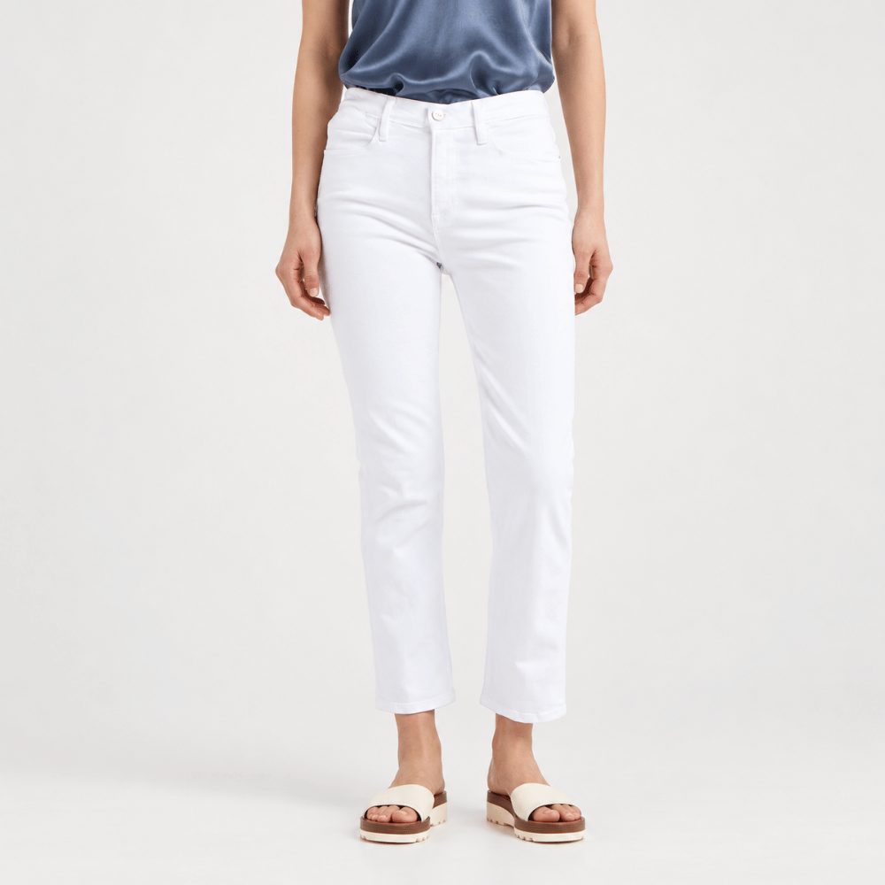 FRAME Le High Straight Cropped Jeans in Blanc at Riada Concept. High-rise slim straight white denim with strong stretch recovery - front view
