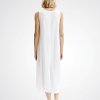 Transit Par Such Linen Dress in White — Italian-made relaxed maxi with scoop neckline, viscose side panels and seam pockets, styled with sandals Transit Par Such at Riada Concept Designer fashion shop online and in store High End fashion boutique Sydney Australia Riada Concept