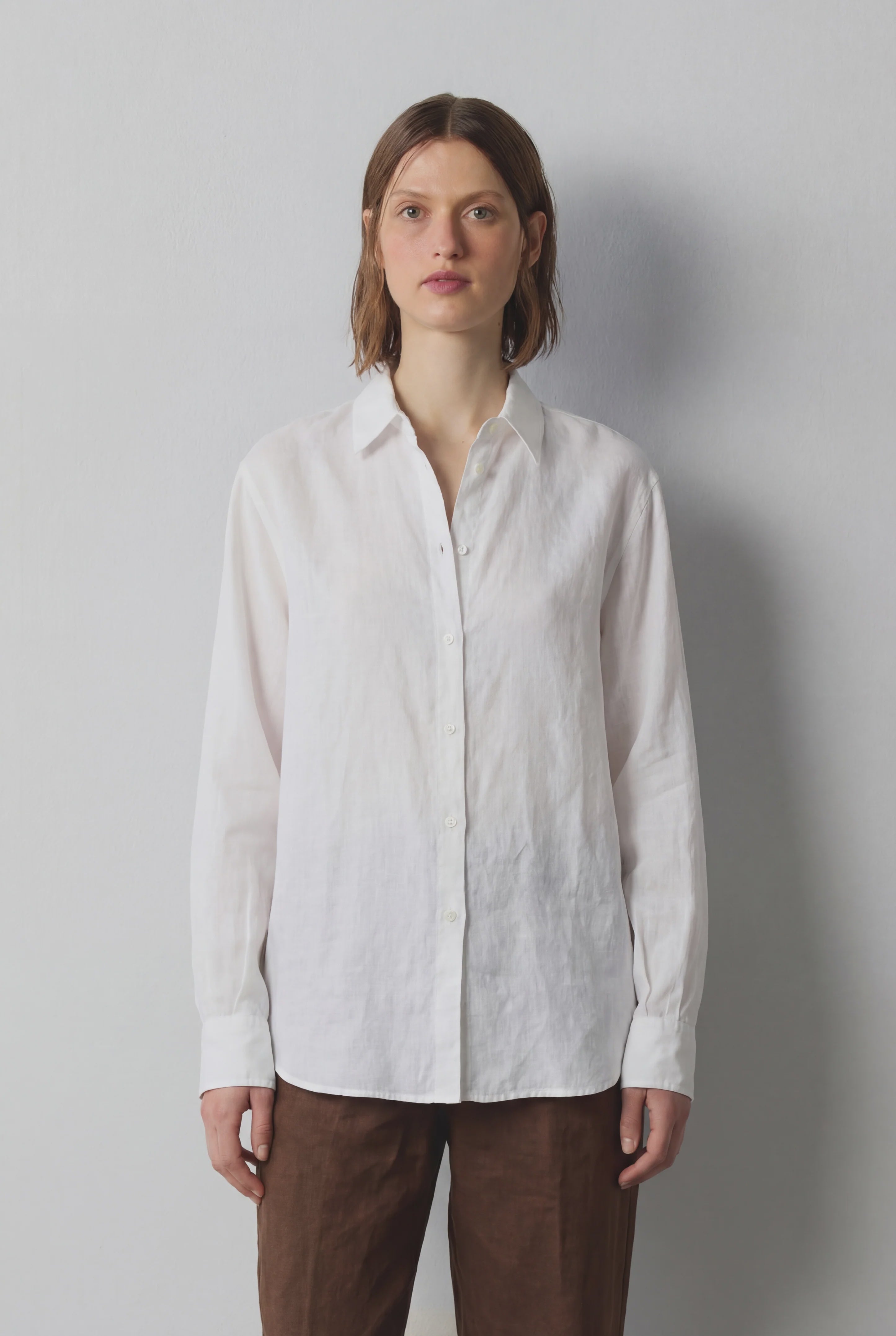 ANNA Linen Shirt with Statement Cuffs in White