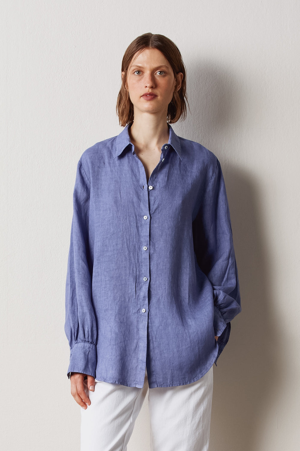 ANNA Linen Shirt with Statement Cuffs in Tulip by Massimo Alba, shirt at Riada Concept, Woollahra Sydney