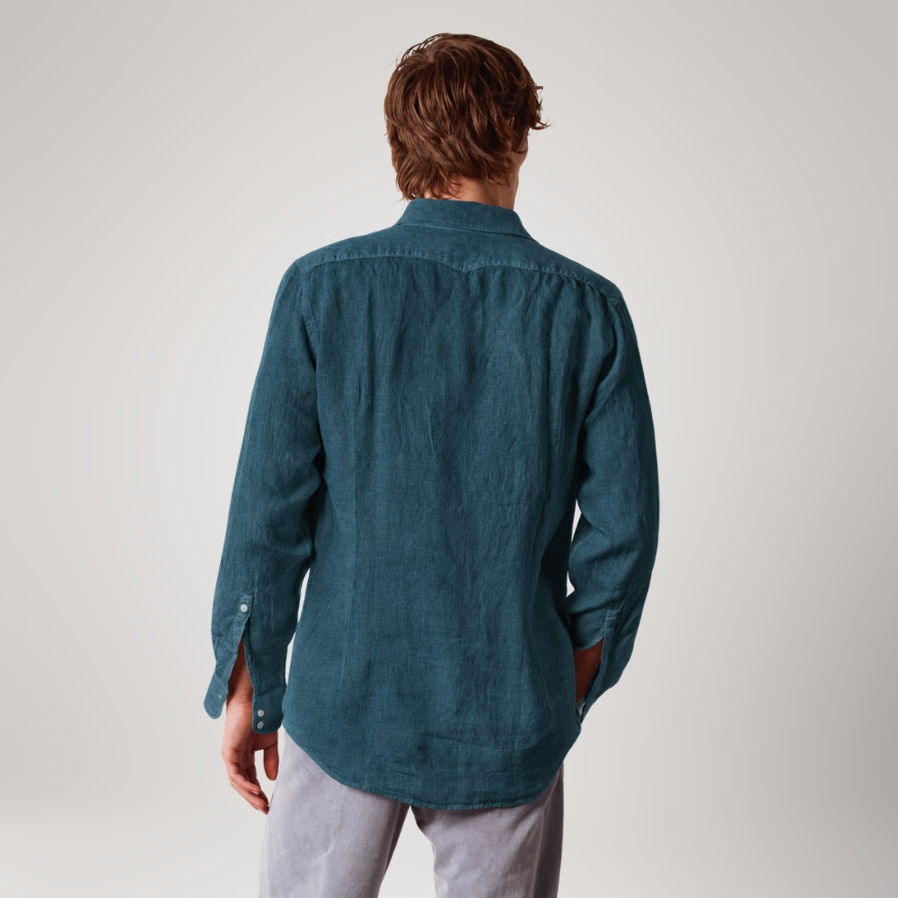 Massimo Alba Canary linen shirt in lagoon, a deep teal blue, with a soft spread collar and mother-of-pearl buttons - back view
