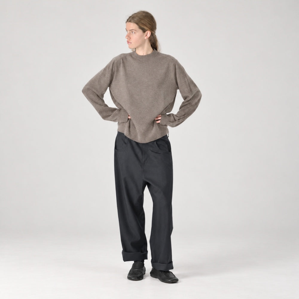 Sofie D’Hoore Minos cashmere crew neck sweater in heathered taupe Sahara Melange