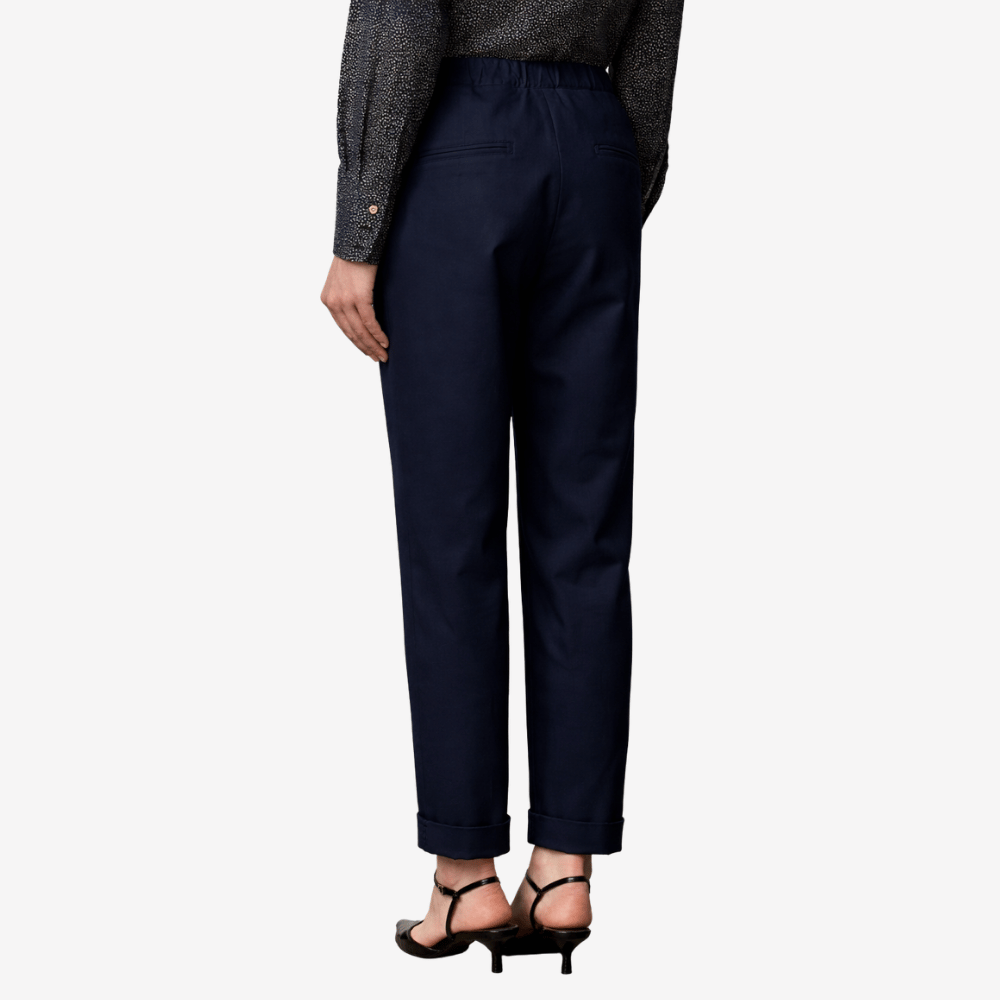 Massimo Alba Boga Cotton Gabardine Trousers in Navy Blue - International designer fashion boutique Australia Riada Concept Woollahra