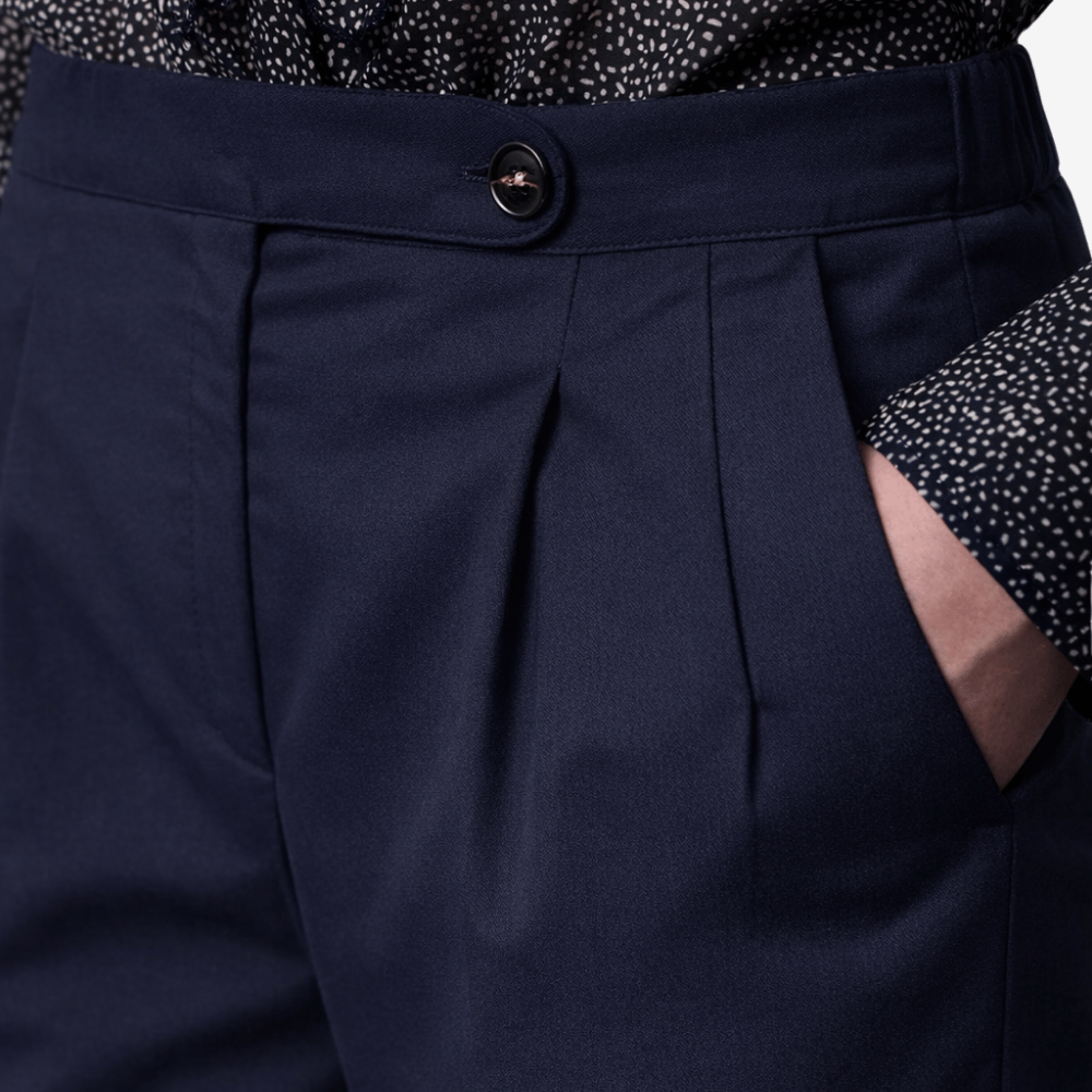 Massimo Alba Boga Cotton Gabardine Trousers in Navy Blue - International designer fashion boutique Australia Riada Concept Woollahra