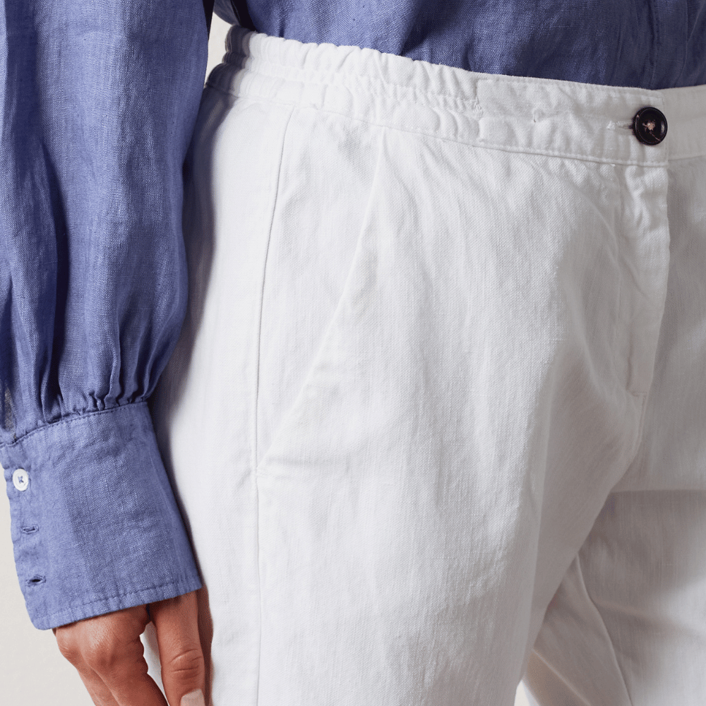Massimo Alba SPARUS Cotton Linen Ankle Length Trousers in White - waistband view