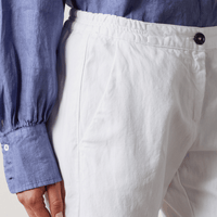 Massimo Alba SPARUS Cotton Linen Ankle Length Trousers in White - waistband view