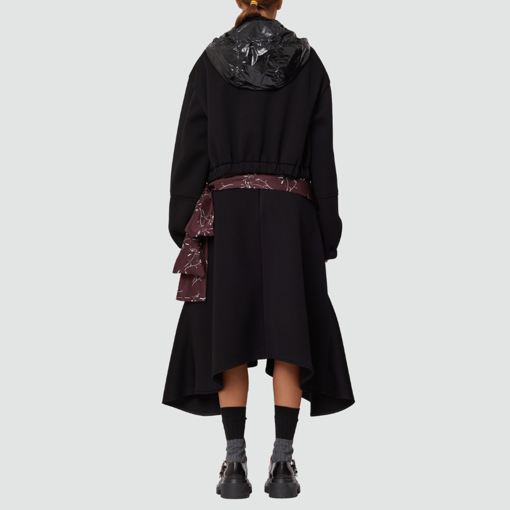 Plan C Hooded Crop Jacket in Black – International designer fashion boutique Australia Riada Concept Woollahra