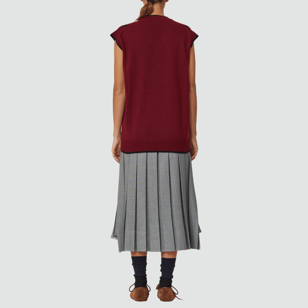 Plan C Rhombus Intarsia Vest in Burgundy – International designer fashion boutique Australia Riada Concept Woollahra