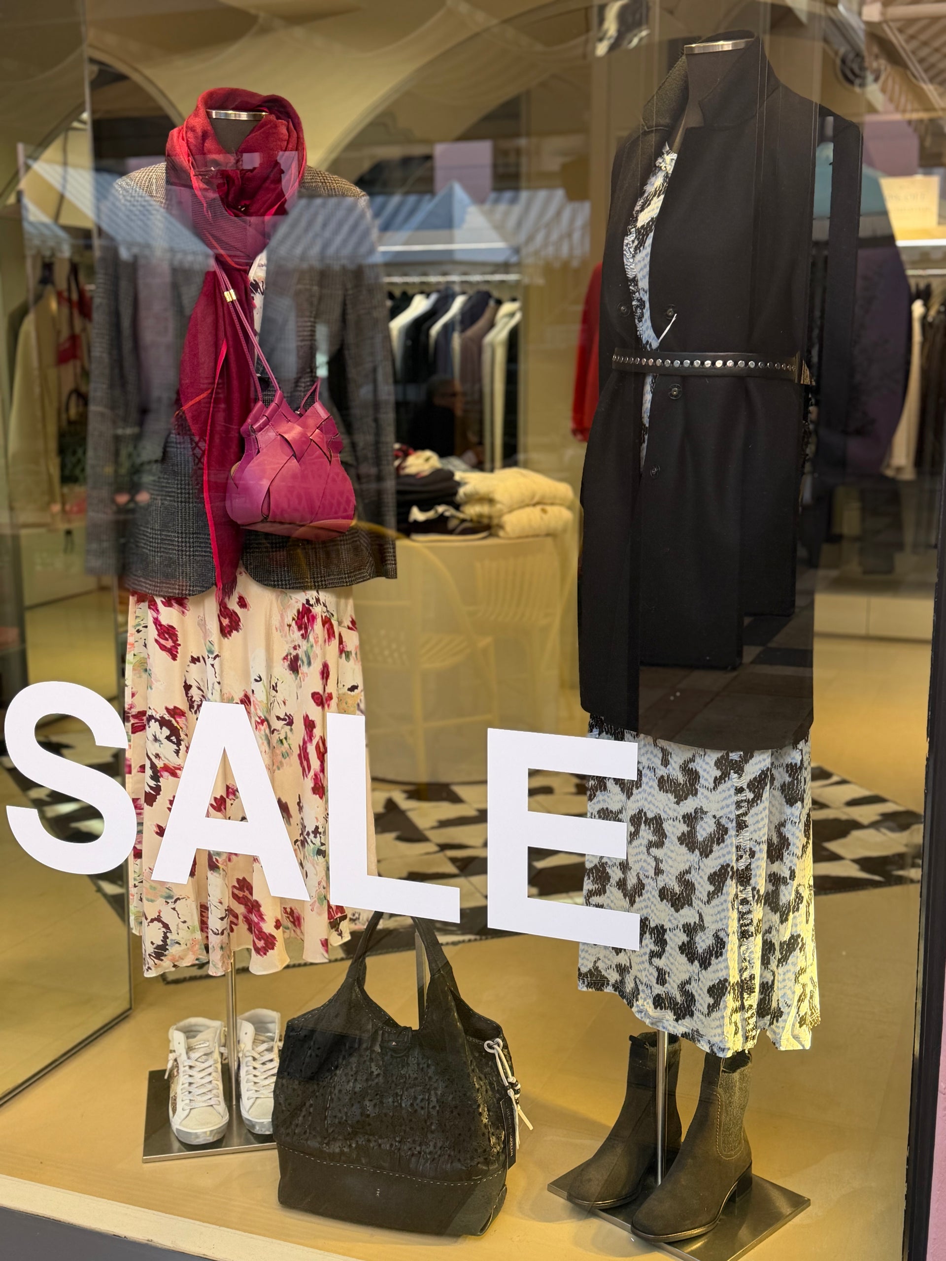 Window Riada Concept International Fashion Labels. Ulla Johnson, Henry Beguelin, Avant Toi, Harris Wharf stockists Sydney Australia. Multi Label Luxury Fashion Boutique Australia.