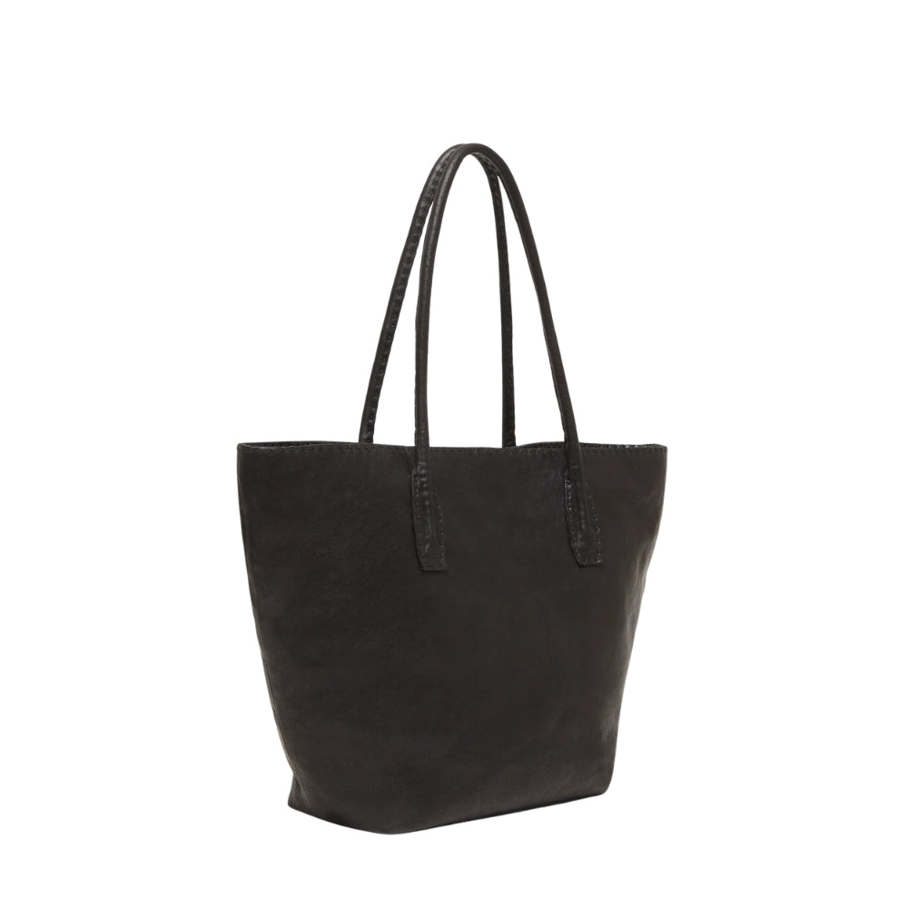Henry Beguelin Shopper Large leather tote in black Old Iron lambskin, side view
