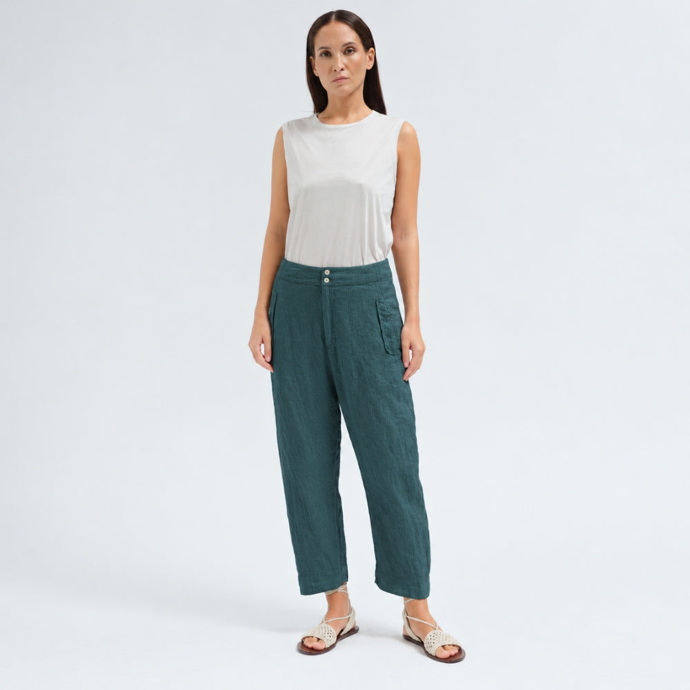 Transit Par Such comfort-fit trousers in petrol striped linen and cupro, with curved legs, a two-button waistband and flap pockets - model view